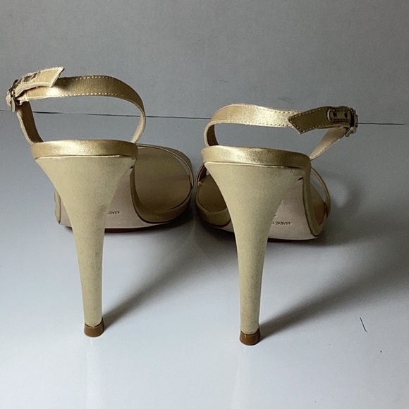 Salone Monet
Women's Sable High Heel Sandals - Picture 6 of 10